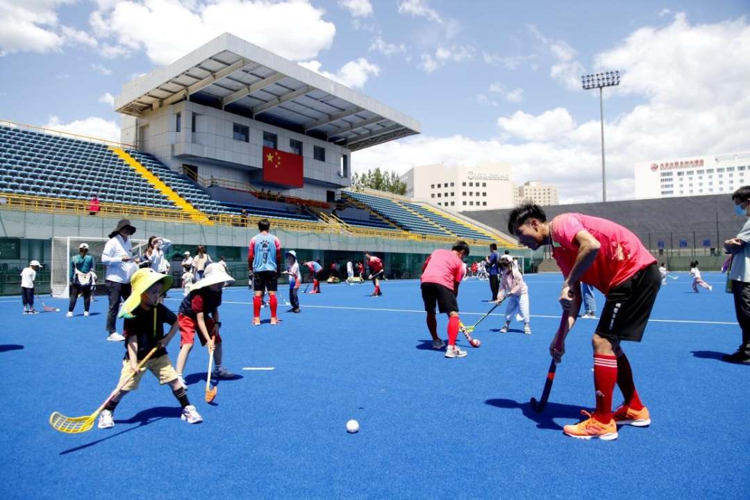 71年后，体育之歌在祖国大地回响：继续发展体育