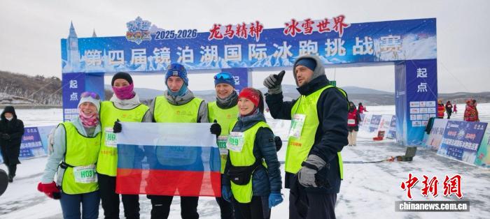 从哈尔滨到龙江：首届“冰超”推动冰雪热潮全