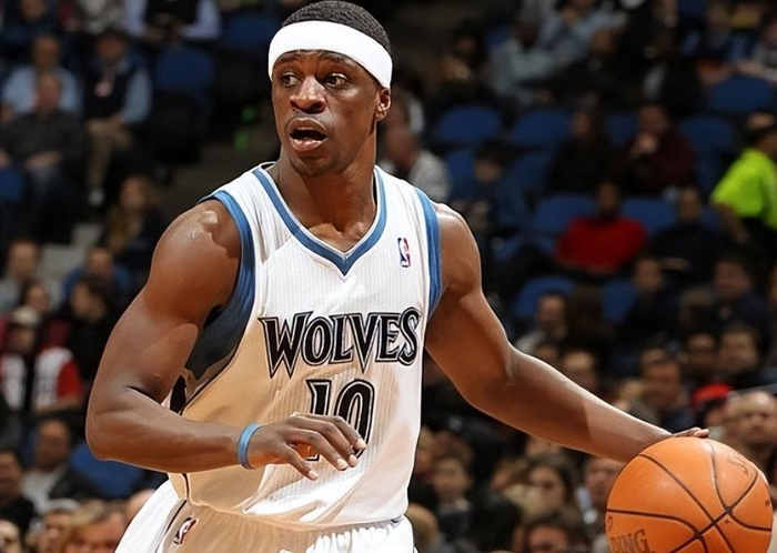 2009届选秀前六顺位球员现状：从高顺位水货到超