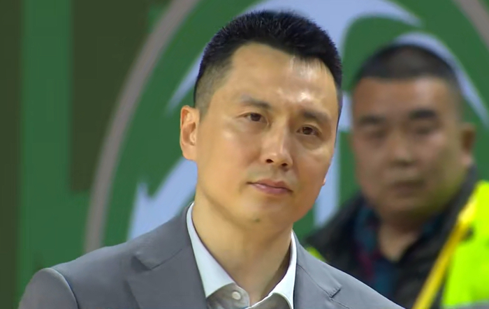 CBA年度奖项揭晓：卢伟获最佳教练 徐昕成最大黑